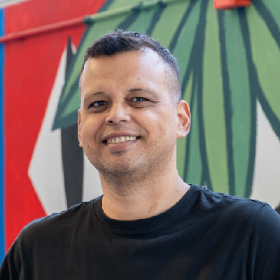 carlosenog@hachyderm.io