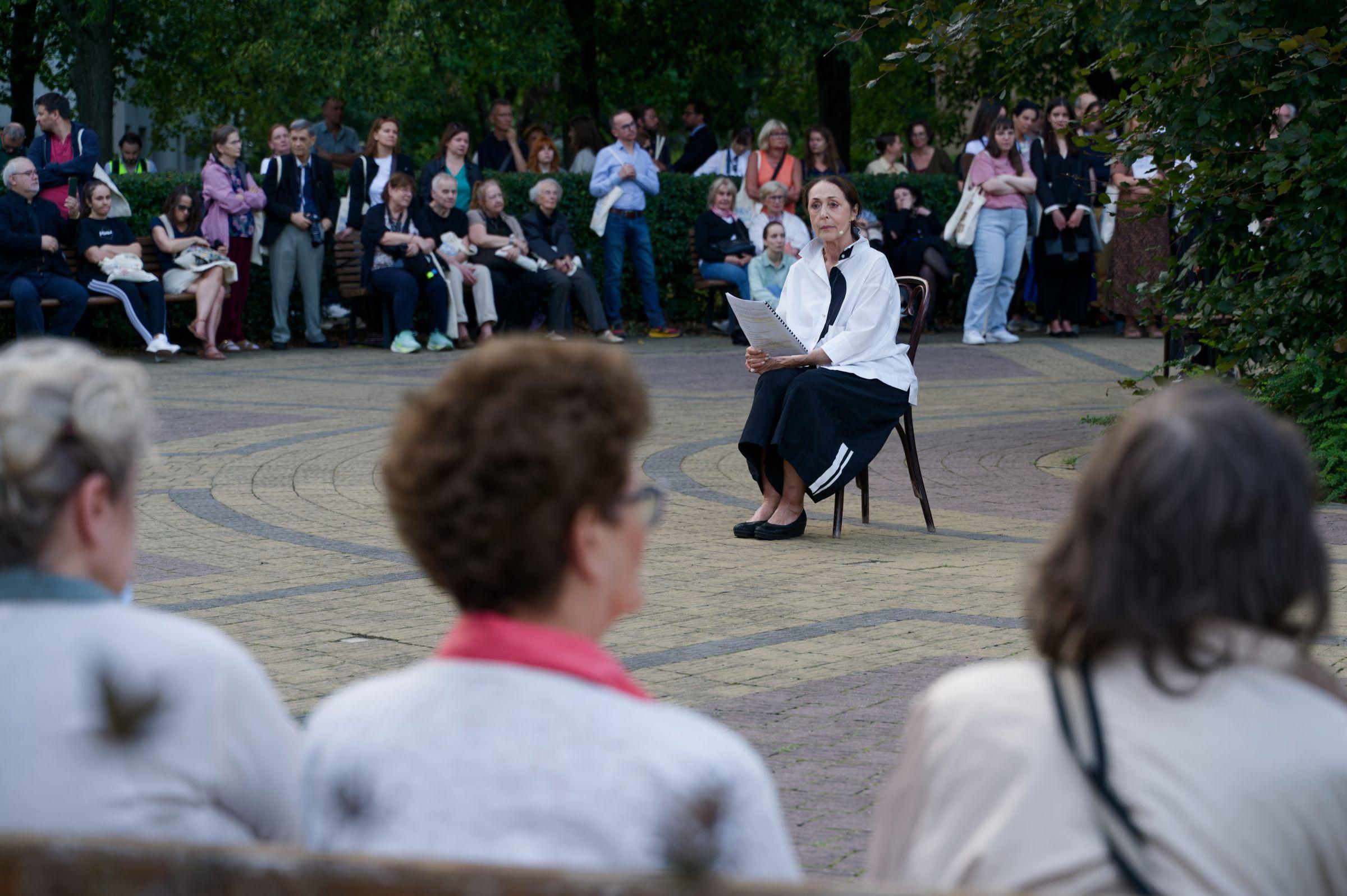 Art performance dedicated to Warsaw Ghetto women carried out by actors of Jewish Theatre in Warsaw.